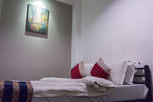 Bed & Breakfast Sleep In Hostel