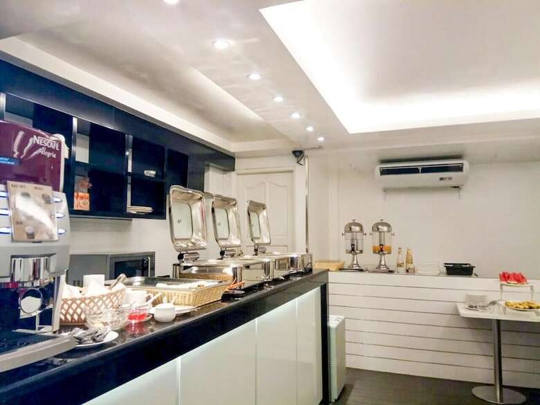 Clover Hotel City Center