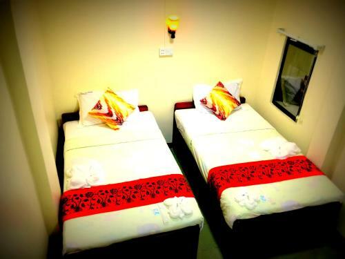 Everest Hotel