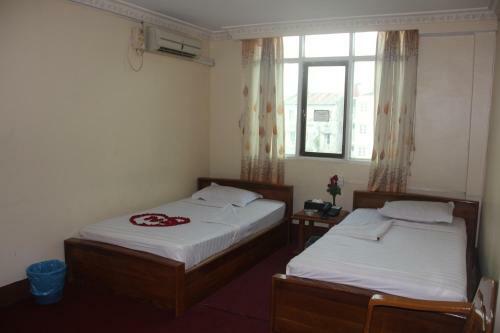Nice Day Hotel
