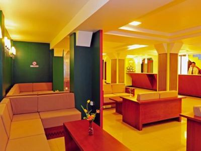 Clover Hotel