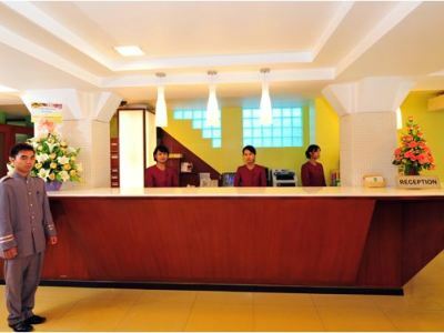 Clover Hotel