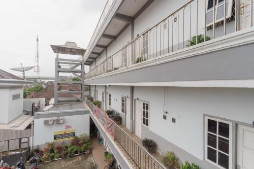 Hostal Koolkost Near Palembang Icon Mall 4