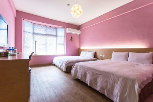 Young Motel