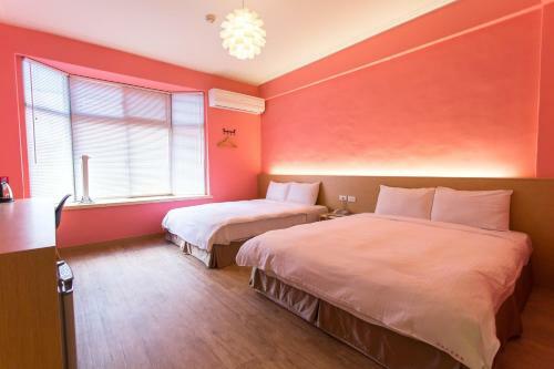 Young Motel