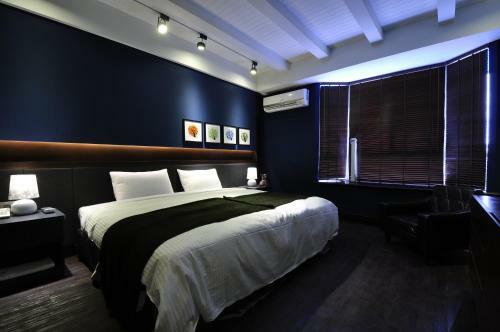 Young Motel