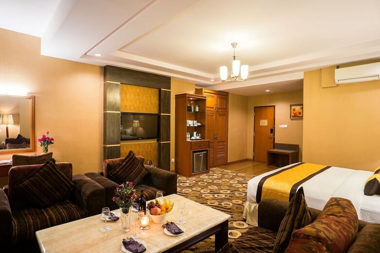 Best Western Green Hill Hotel