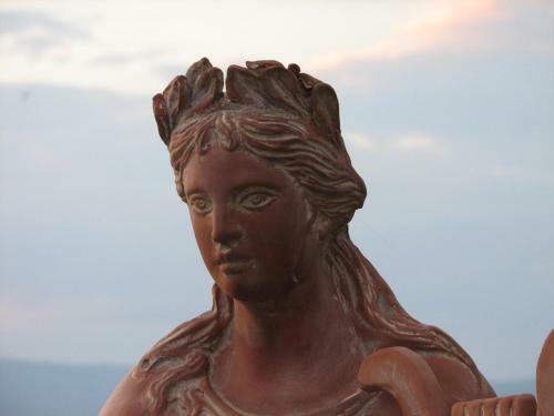 Villa Hydra Erato