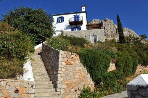 Villa Hydra Erato