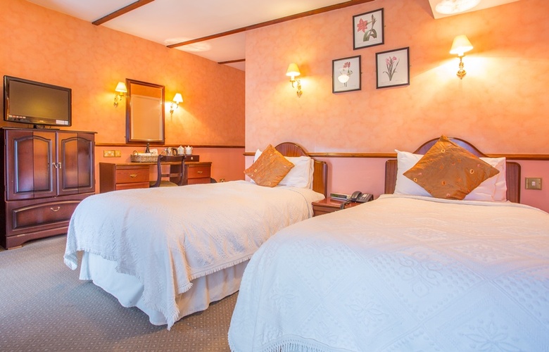 London Elizabeth Hotel