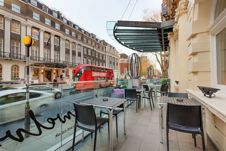 Hotel Ambassadors In Bloomsbury