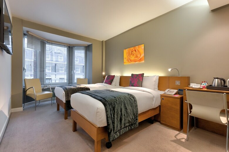 Hotel Ambassadors In Bloomsbury