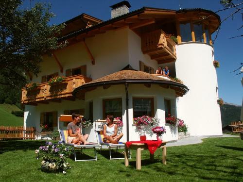 Hostal Agriturismo Corjel