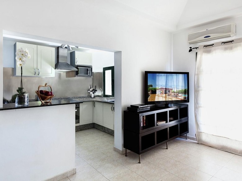 Villa Mango II