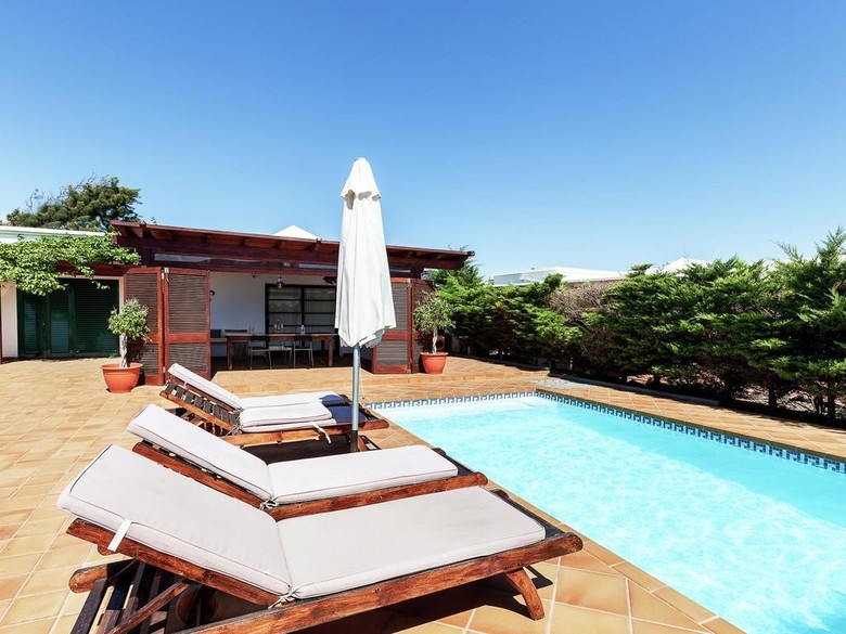 Villa Mango II