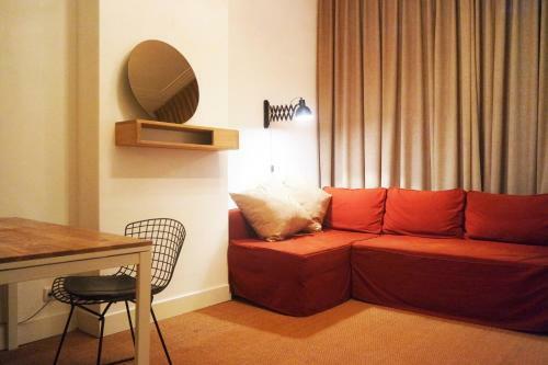 Hostal Alberti - Bed & Bike
