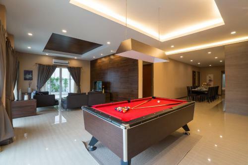 La Ville Grande Pool Villa