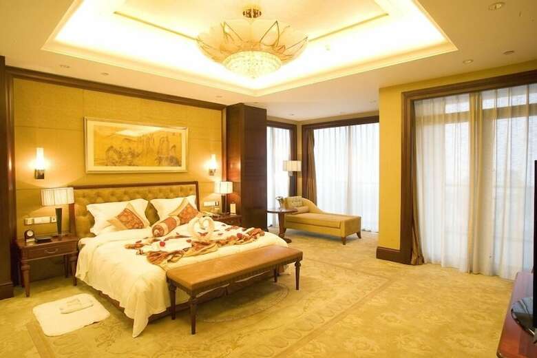 Dongshan Hotel