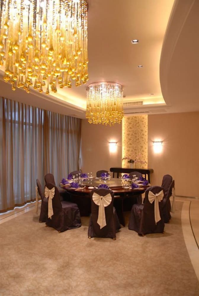 Dongshan Hotel