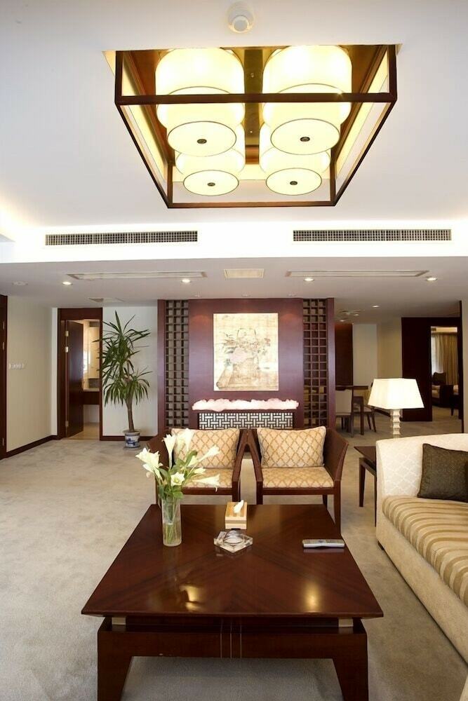 Dongshan Hotel