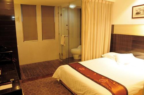 Ji Hotel Changsha Helong Stadium