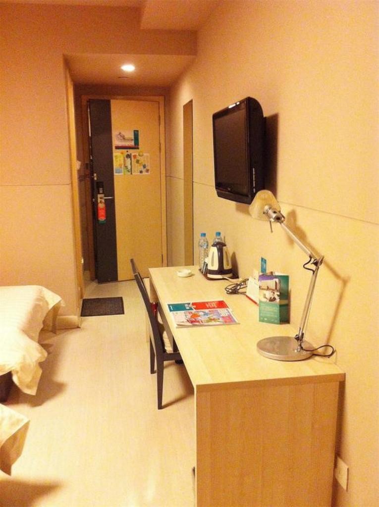 Hotel Jinjiang Inn - Shanghai New Lingang Harbor
