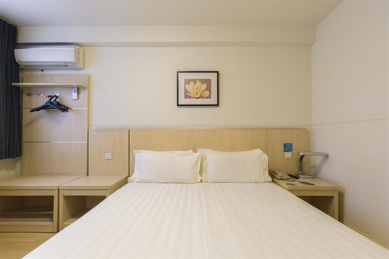 Hotel Jinjiang Inn - Shanghai New Lingang Harbor
