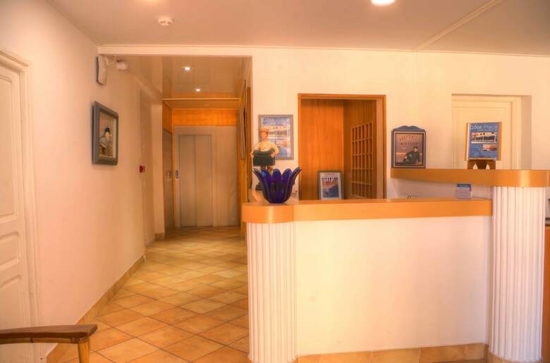 Hotel H�tel Ideal