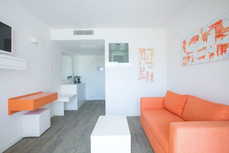 Hotel La Vague De Saint Paul