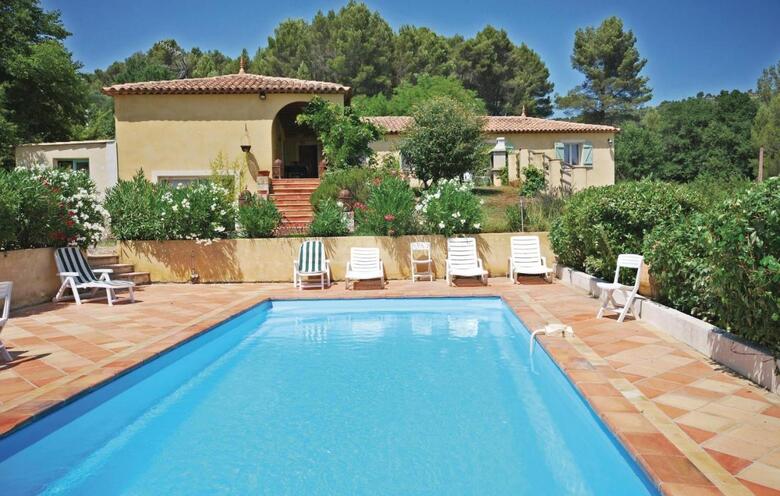 Holiday Home Salernes Ya-1441