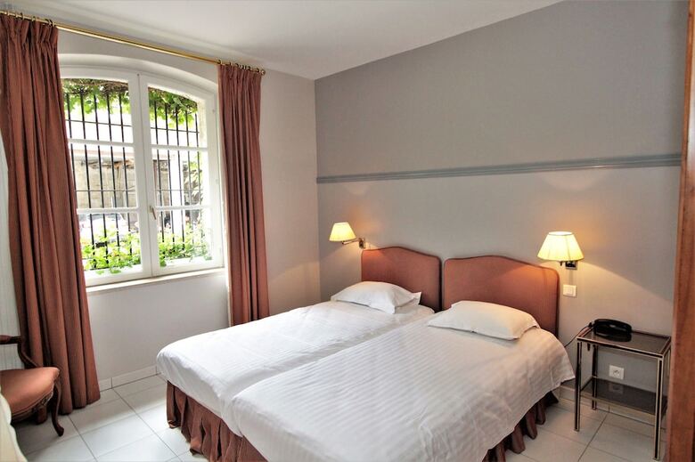 Hotel H�tel Le R�gent