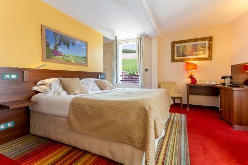 Hotel La Cote Des Monts Damn�s