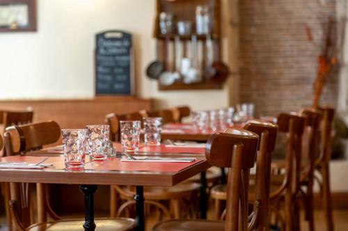 Hotel La Cote Des Monts Damn�s