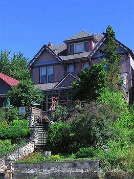 Bed & Breakfast Cloudside Inn