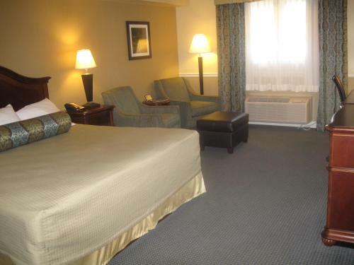 Hotel Pine Barn Inn