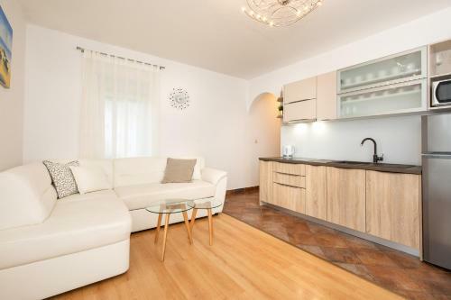 Apartments Stipan?i?
