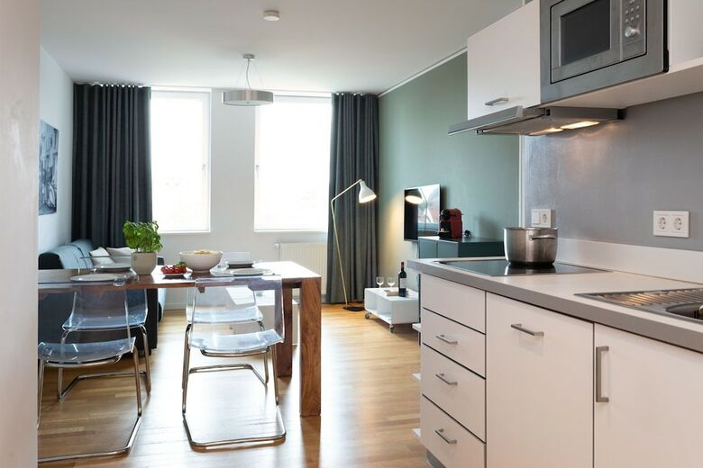 Brera Apartments & Suites