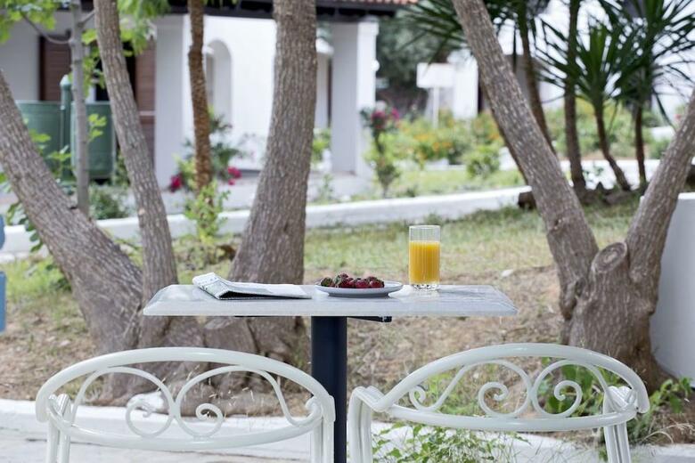 Hotel Eretria Village Resort & Conference Center