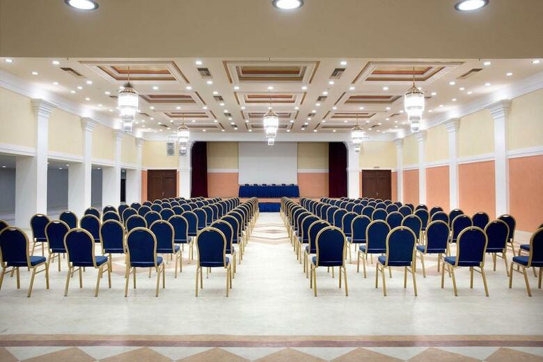 Hotel Eretria Village Resort & Conference Center