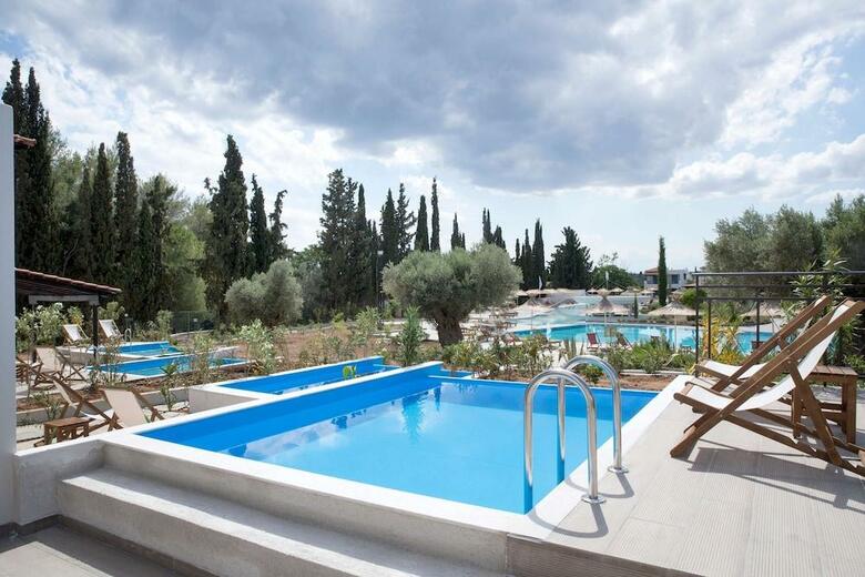 Hotel Eretria Village Resort & Conference Center
