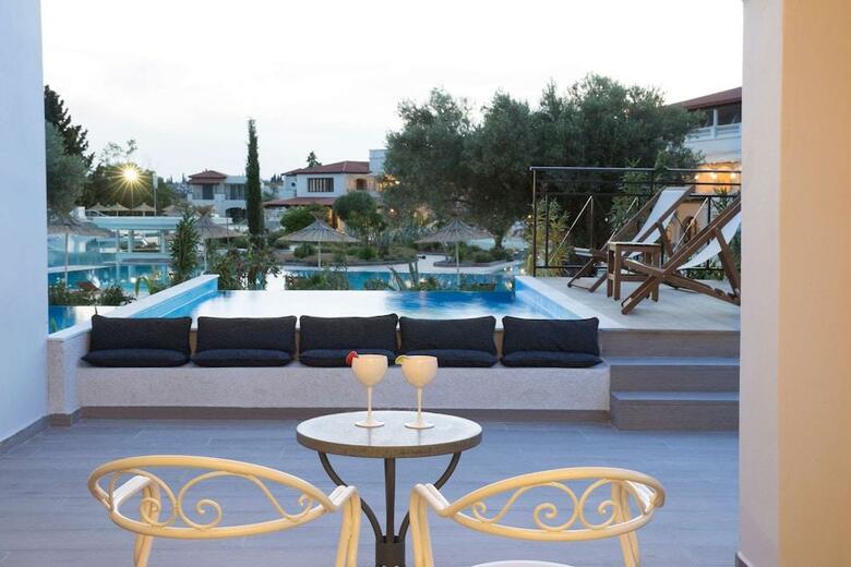 Hotel Eretria Village Resort & Conference Center