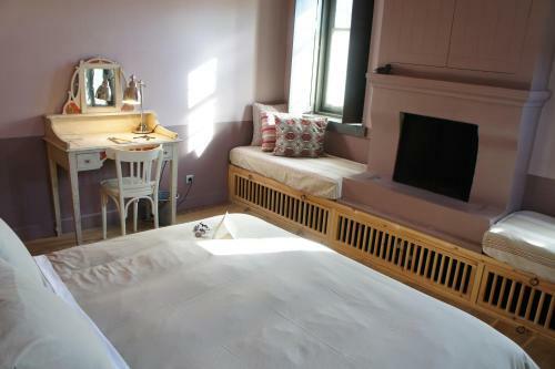 Hostal Apeiros Chora