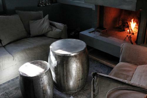 Hostal Apeiros Chora
