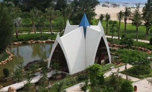 Hotel Regal Palace Resort