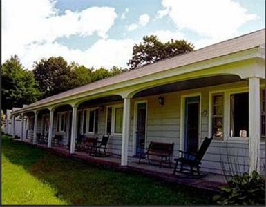 West Road Motel