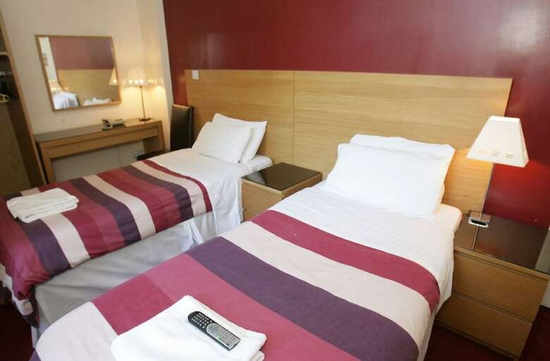 Clifton Hotel