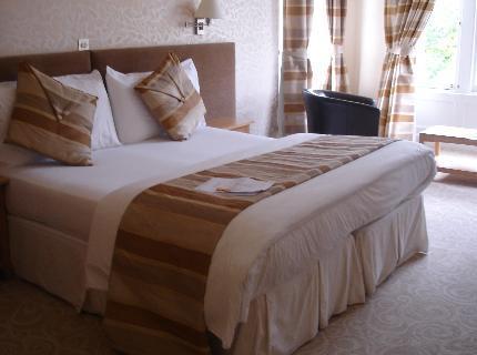 Glen Mhor Hotel & Restaurant