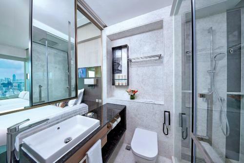 Hotel Harbour Grand Kowloon