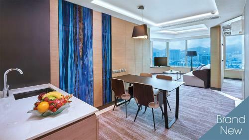 Hotel Harbour Grand Kowloon