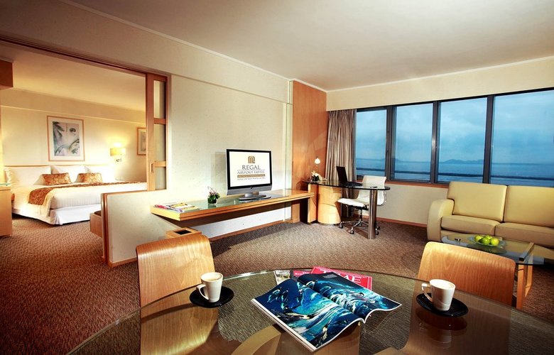 Hotel Regal Airport